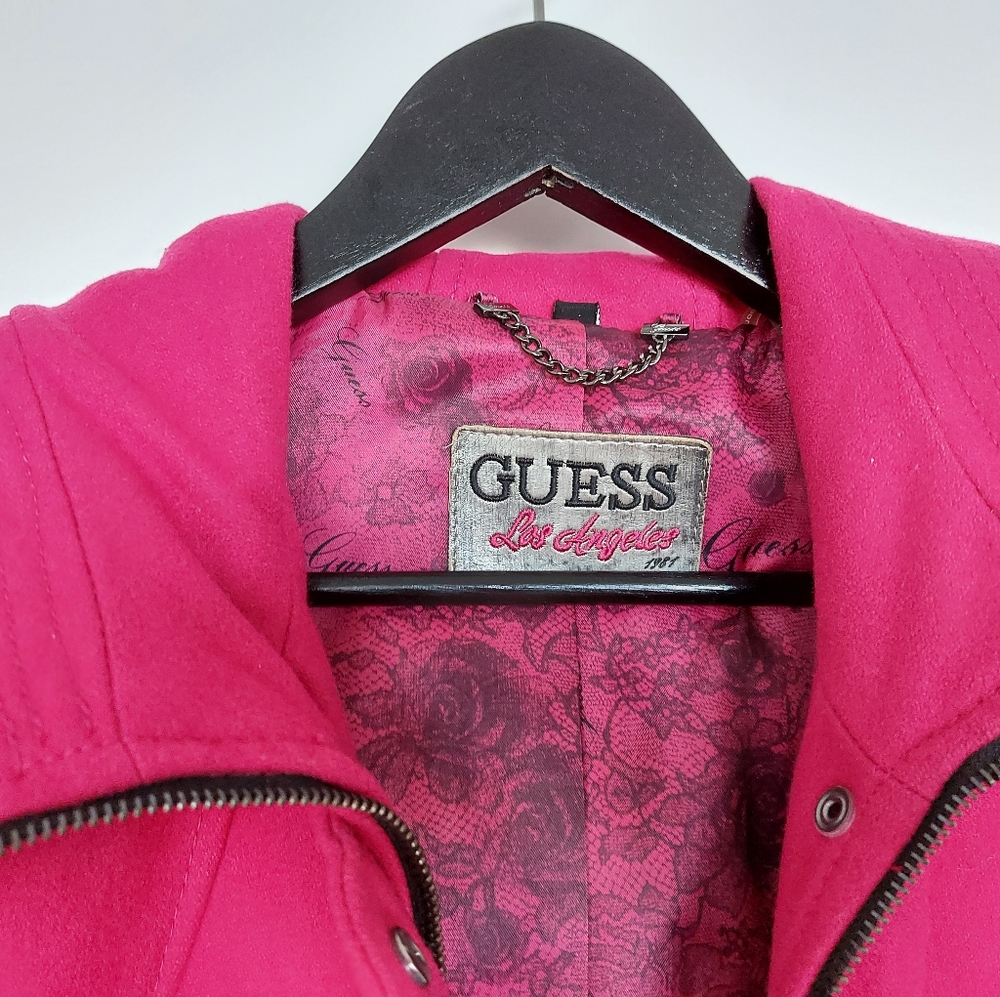 Guess Jacket🛍 - Picture 9 of 16